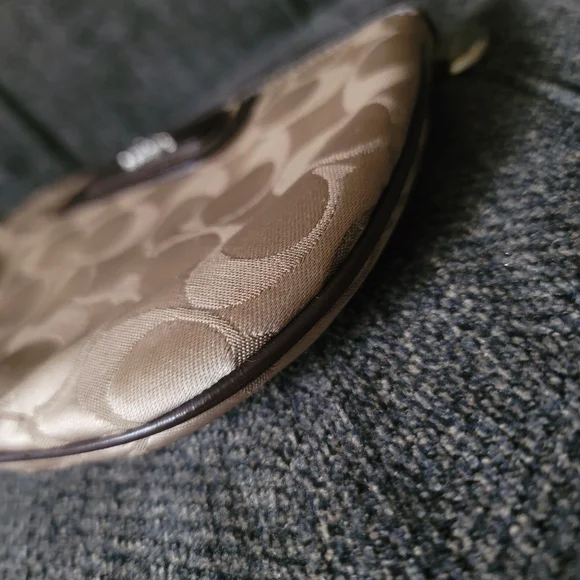 Coach Signature Khaki & Chocolate Wristlet - Picture 12 of 13